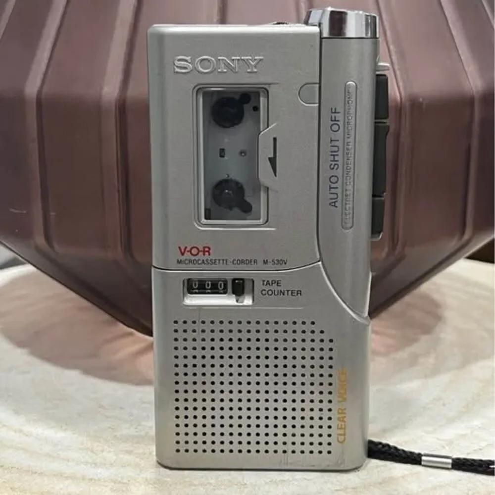 SONY M-530V VOR Microcassette Voice Recorder - Handheld - Does Not Turn On